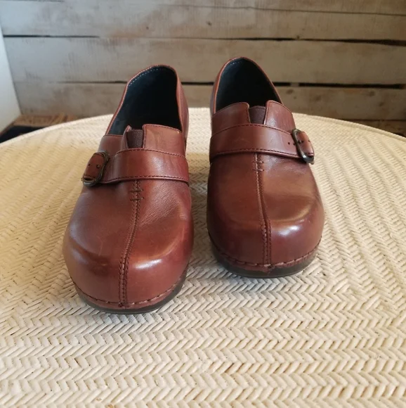 Brown Leather Dansko Mary Jane Clogs - Picture 2 of 16